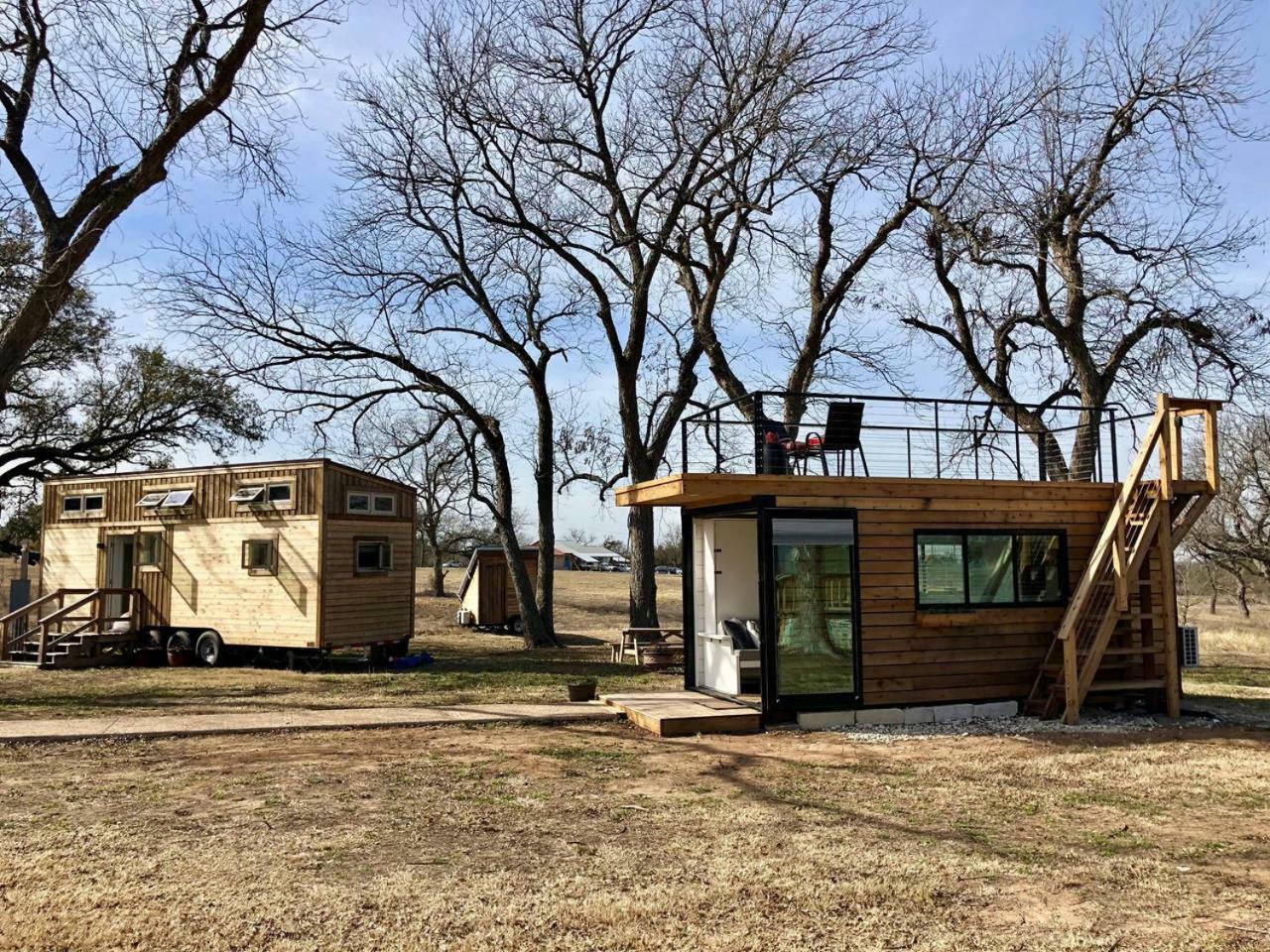 Montana Escape Elegant Tiny House In Waco Near Magnolia Villa Exterior photo
